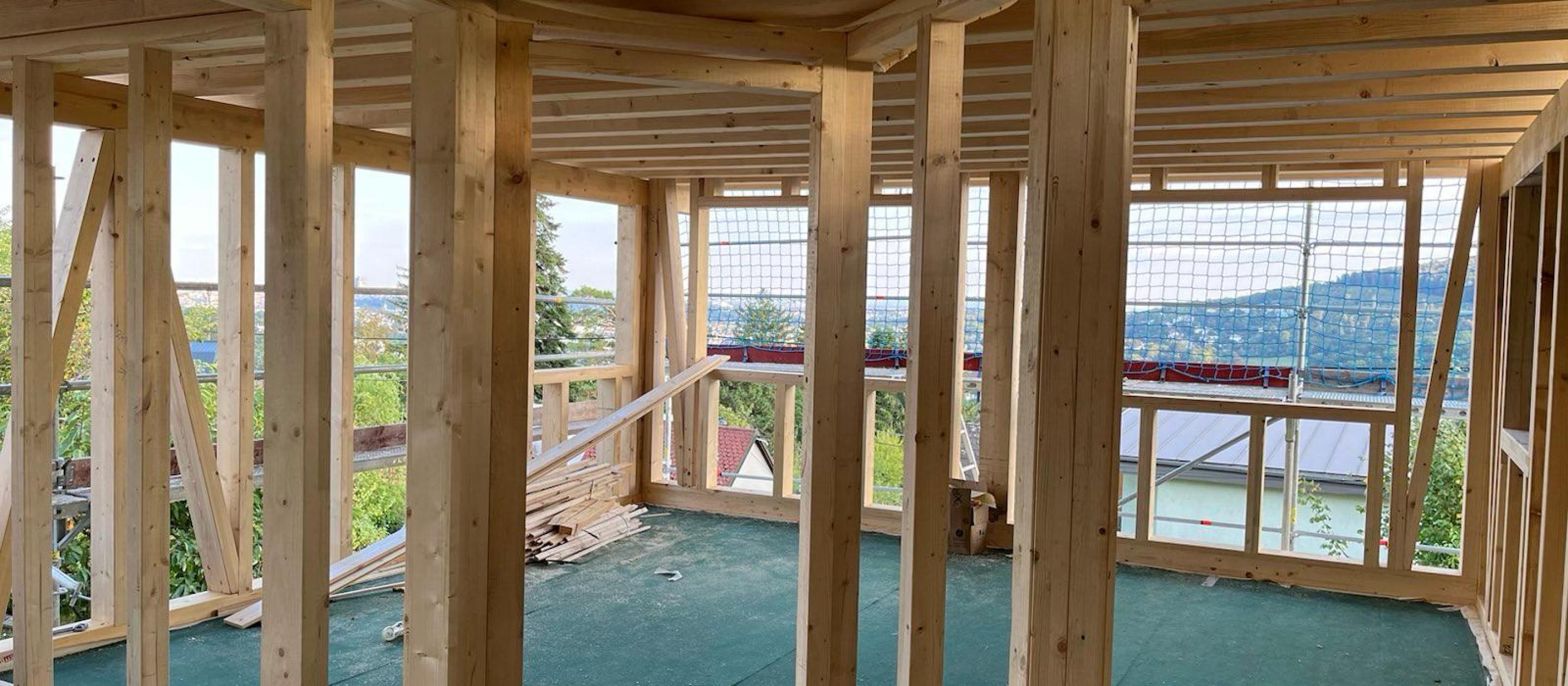 Ökologisches Holzriegel Kleingartenwohnhaus mit Lehmputz